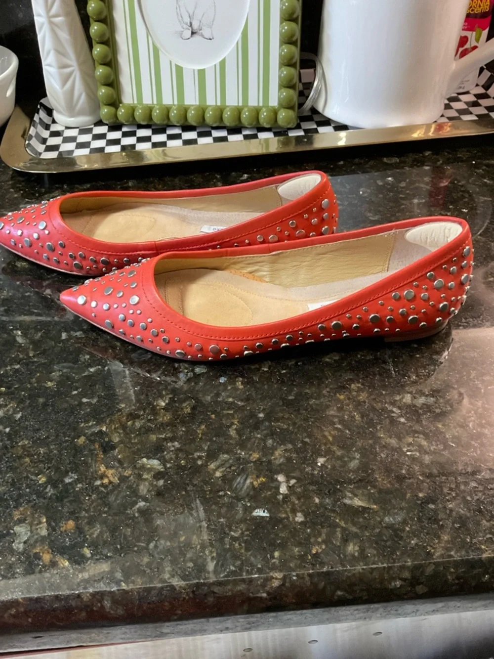 Diane von Furstenberg Silver Studded Orange/Red Pointed Toe Flat Sz 9.5 M luxury